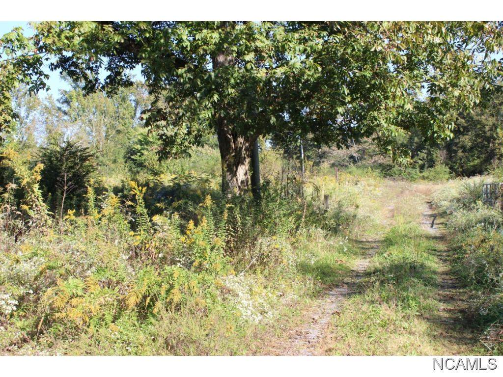 1109 Swafford Rd - Photo 1