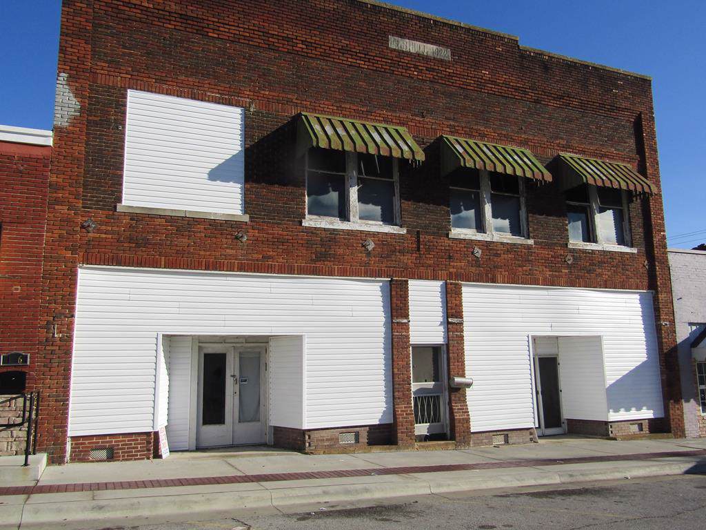 100 Franklin St - Photo 1