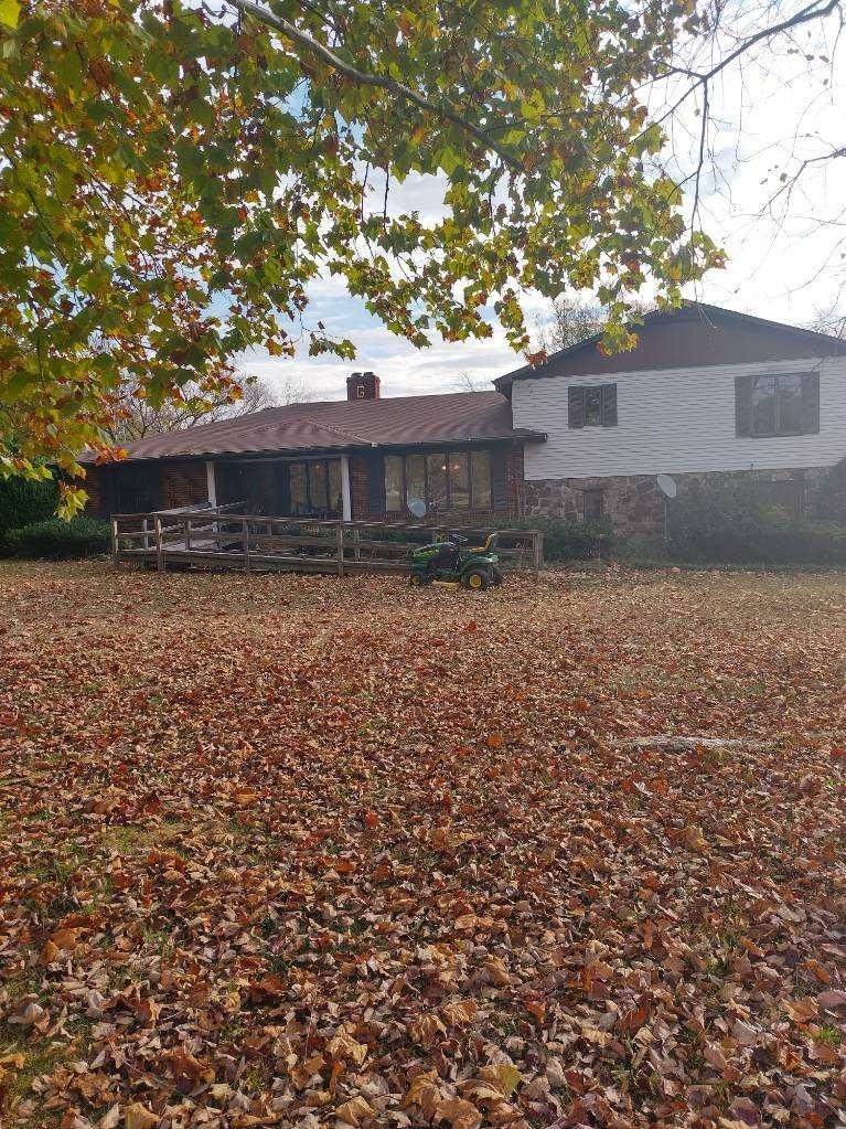 5030 Hwy 43 - Photo 1