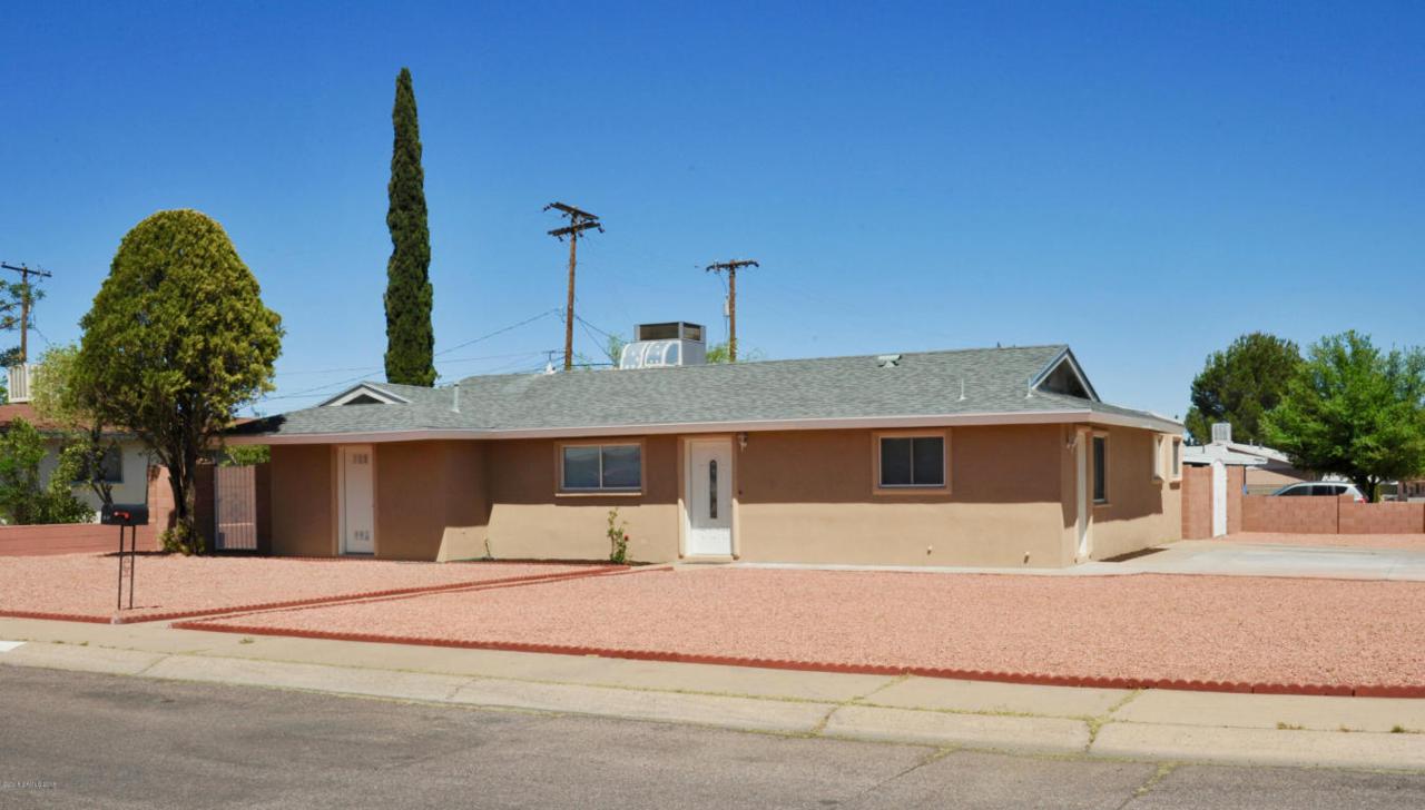 733 Calle Del Norte - Photo 1
