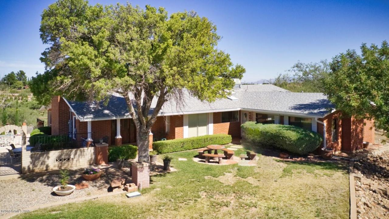 1415 Yucca Drive - Photo 1