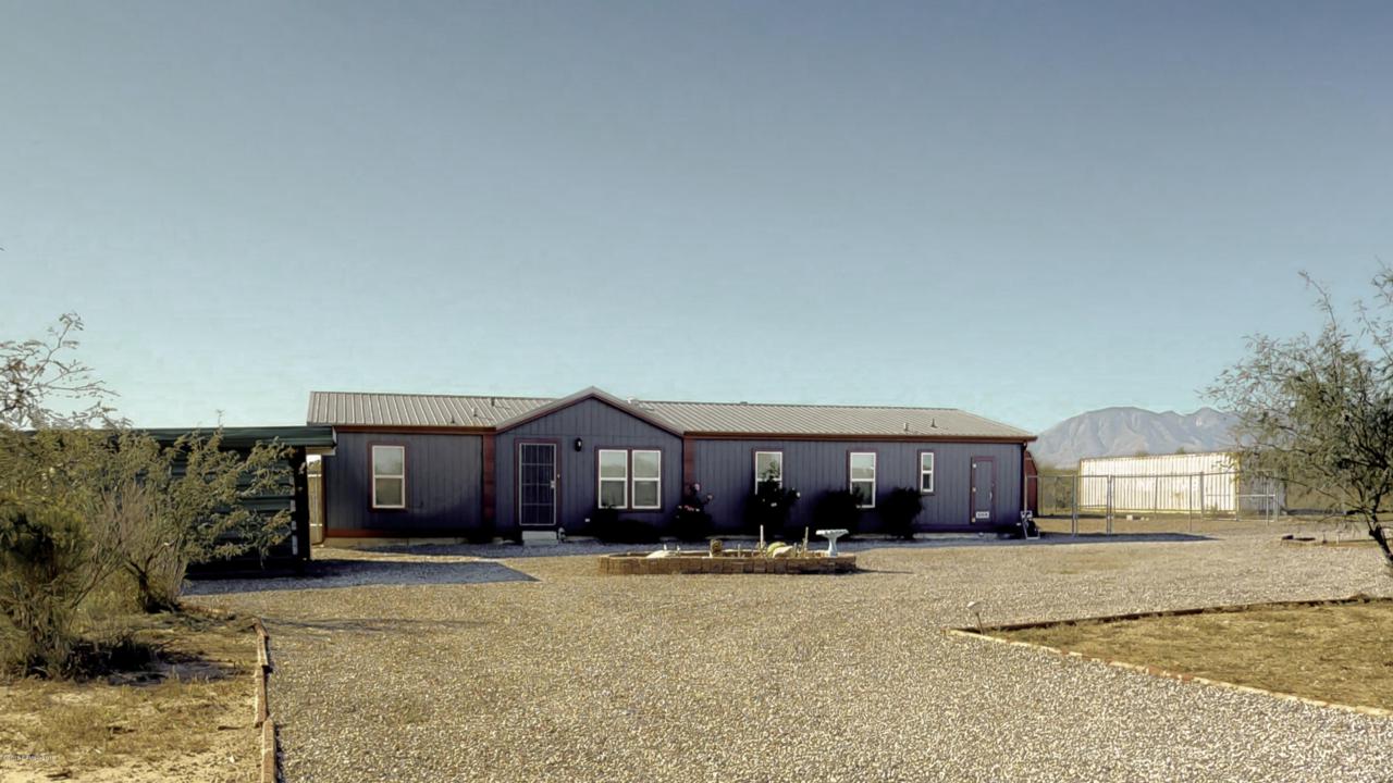 5225 Amanda Lane - Photo 1