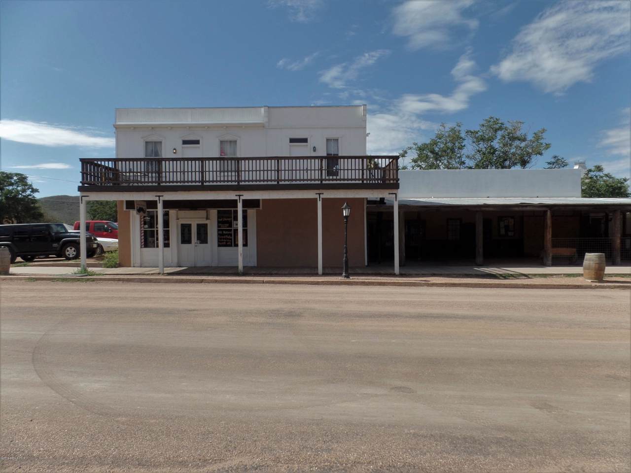 325 Allen Street - Photo 1