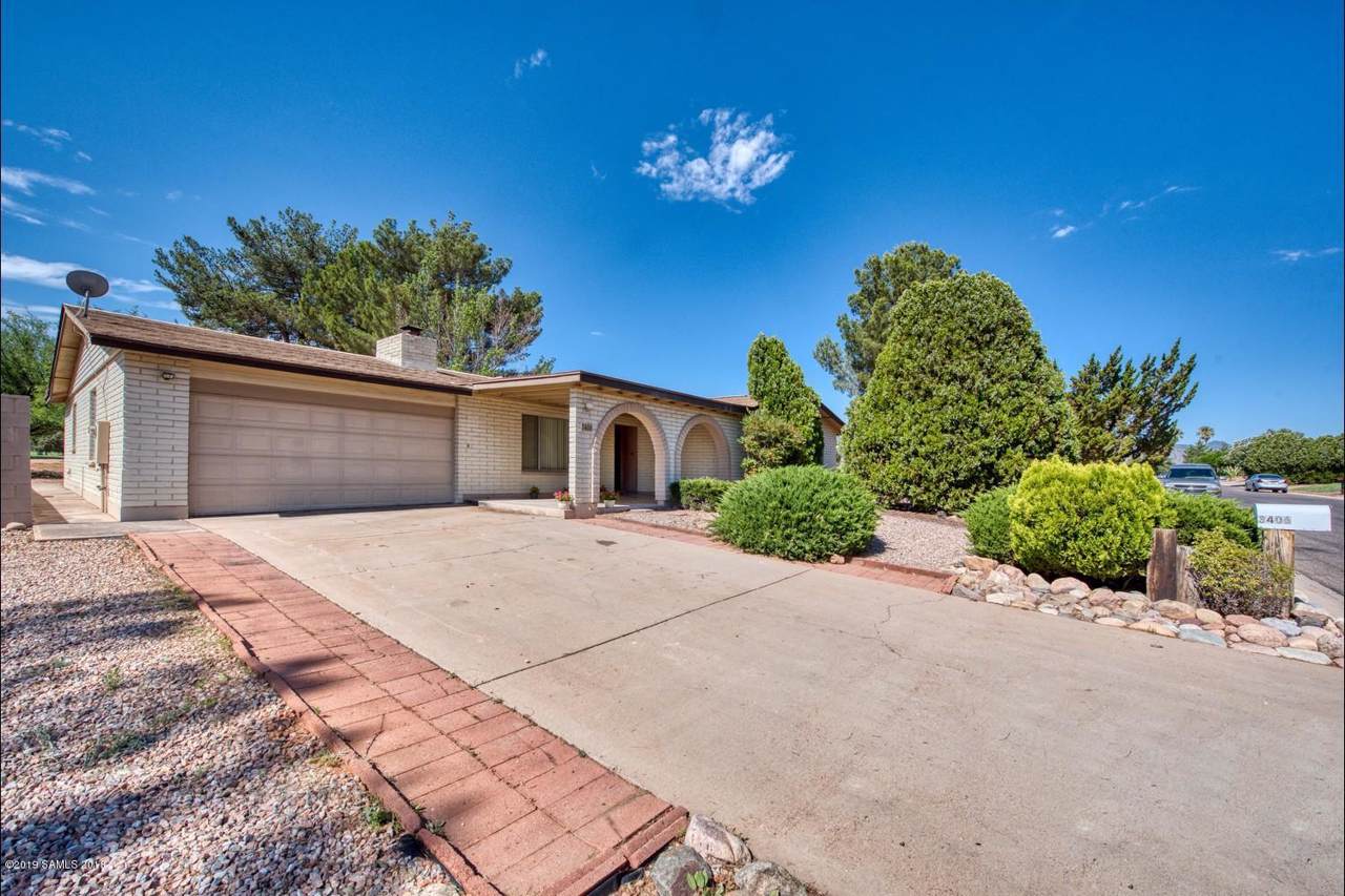 3406 Oak Hill Street - Photo 1