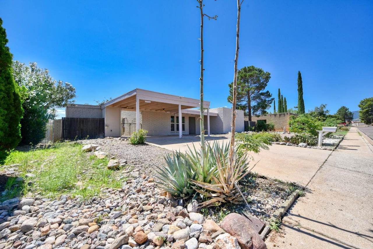 638 Steppe Place - Photo 1