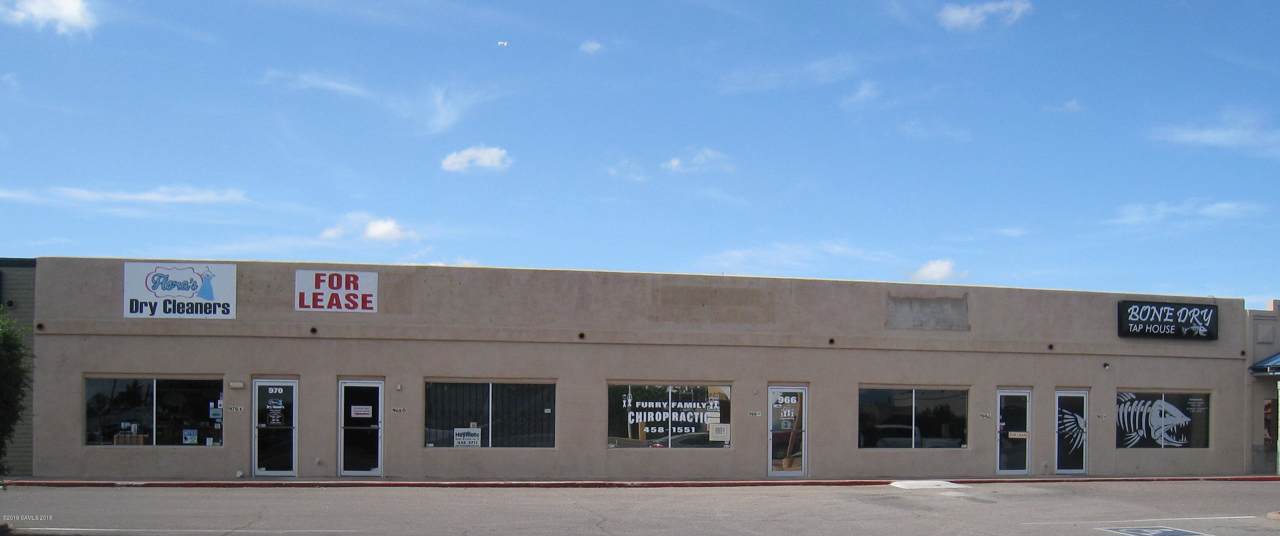966 Fry Boulevard - Photo 1