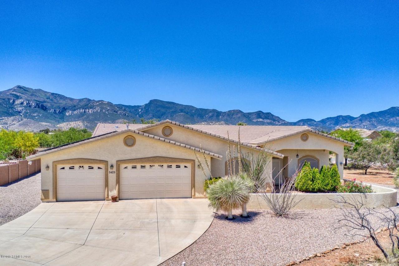 5423 Sundrop Lane - Photo 1