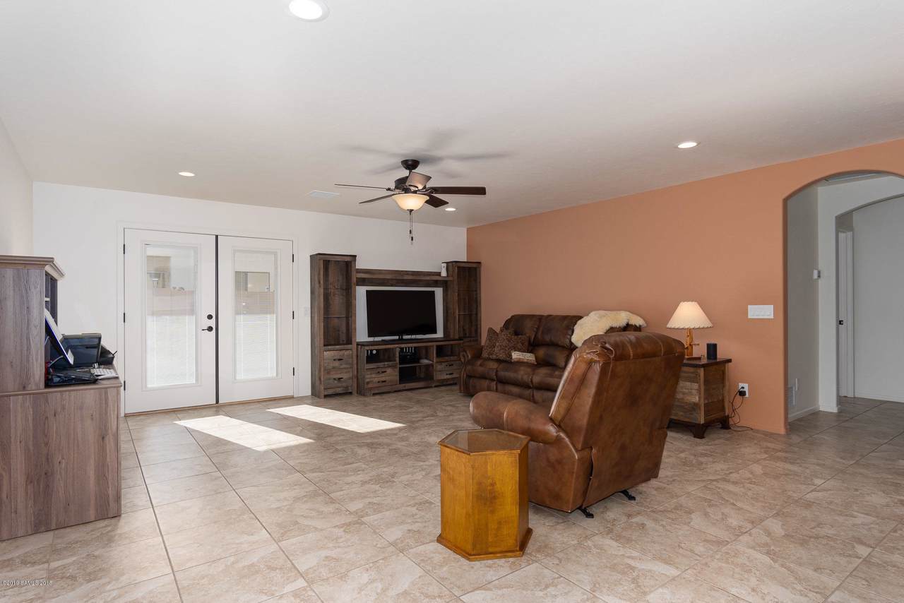 638 Taylors Trail - Photo 1