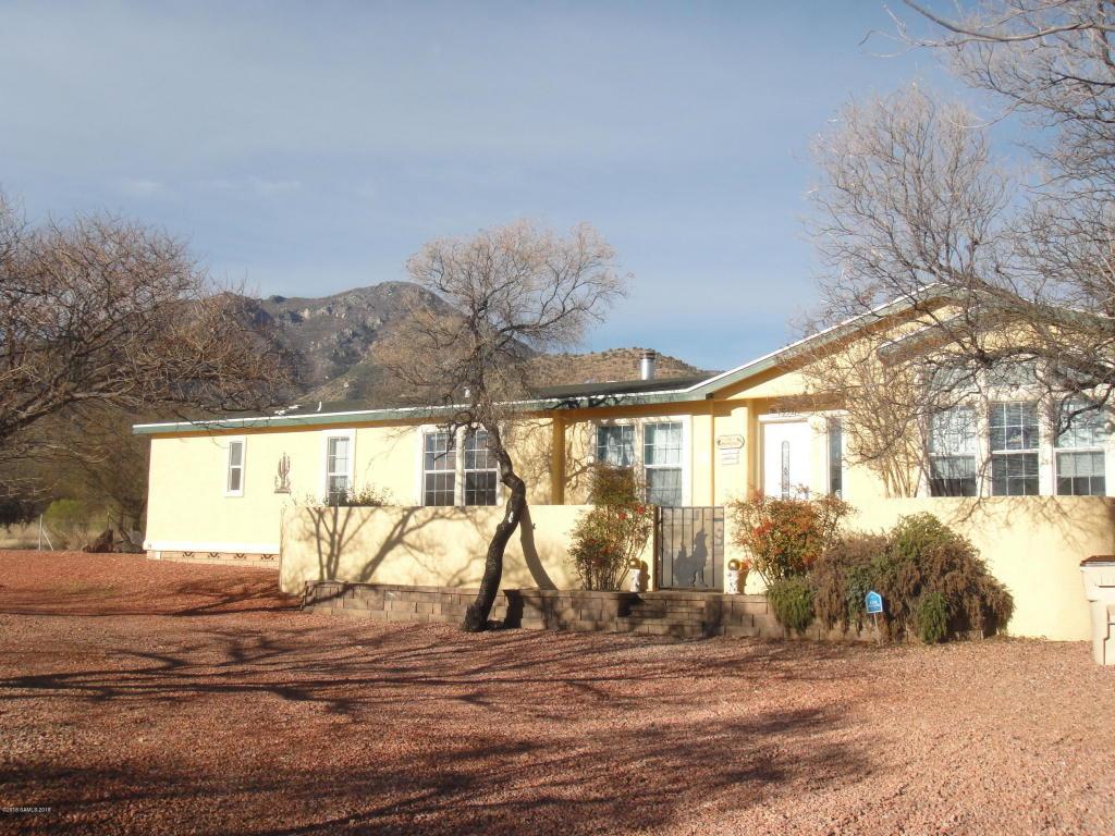 7952 High Road - Photo 1