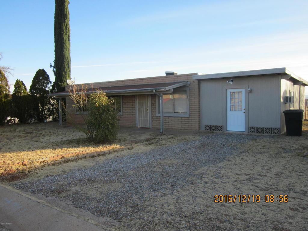 720 Mountain View Drive - Photo 1