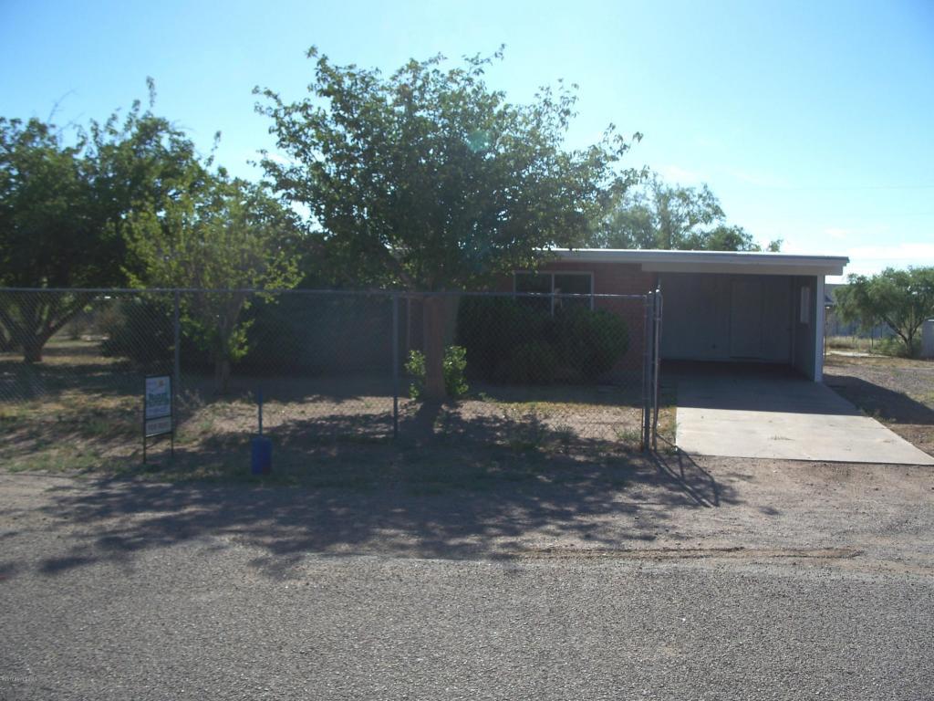2066 Holly Place - Photo 1