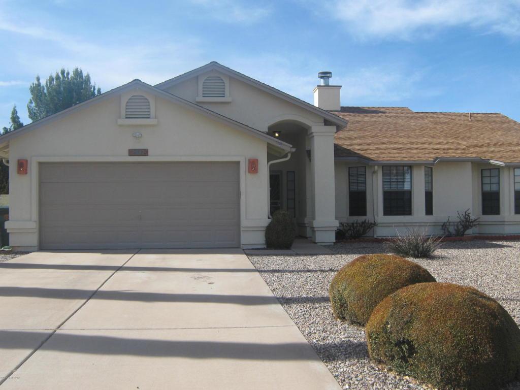 2902 Player Avenue - Photo 1