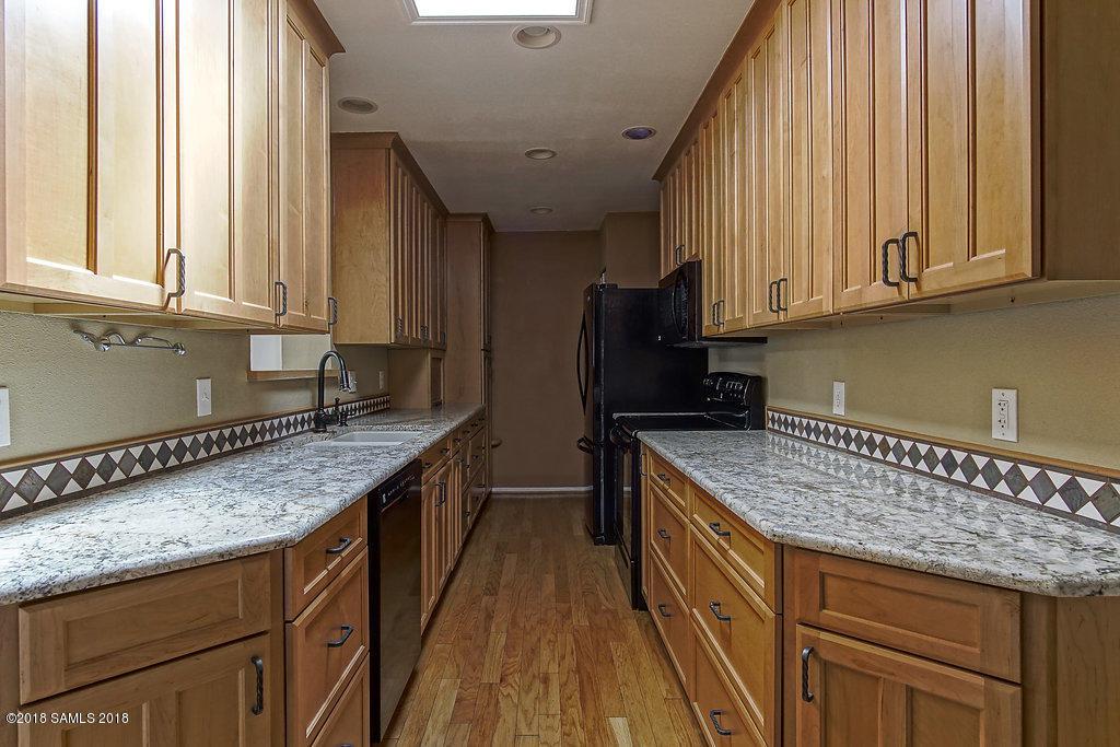 1600 Bella Vista Drive - Photo 1