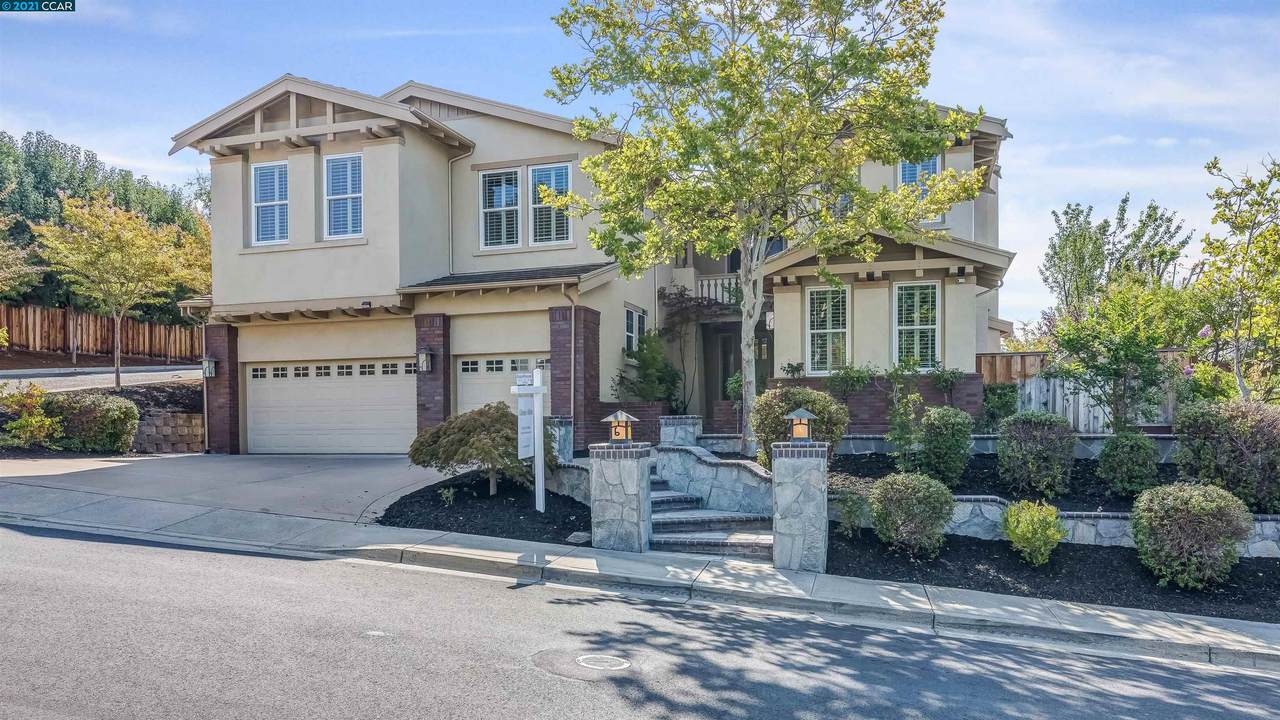 6 Campbell Pl - Photo 1