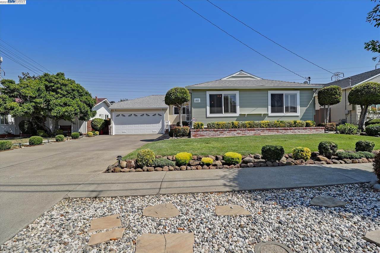 2022 Evergreen Ave - Photo 1