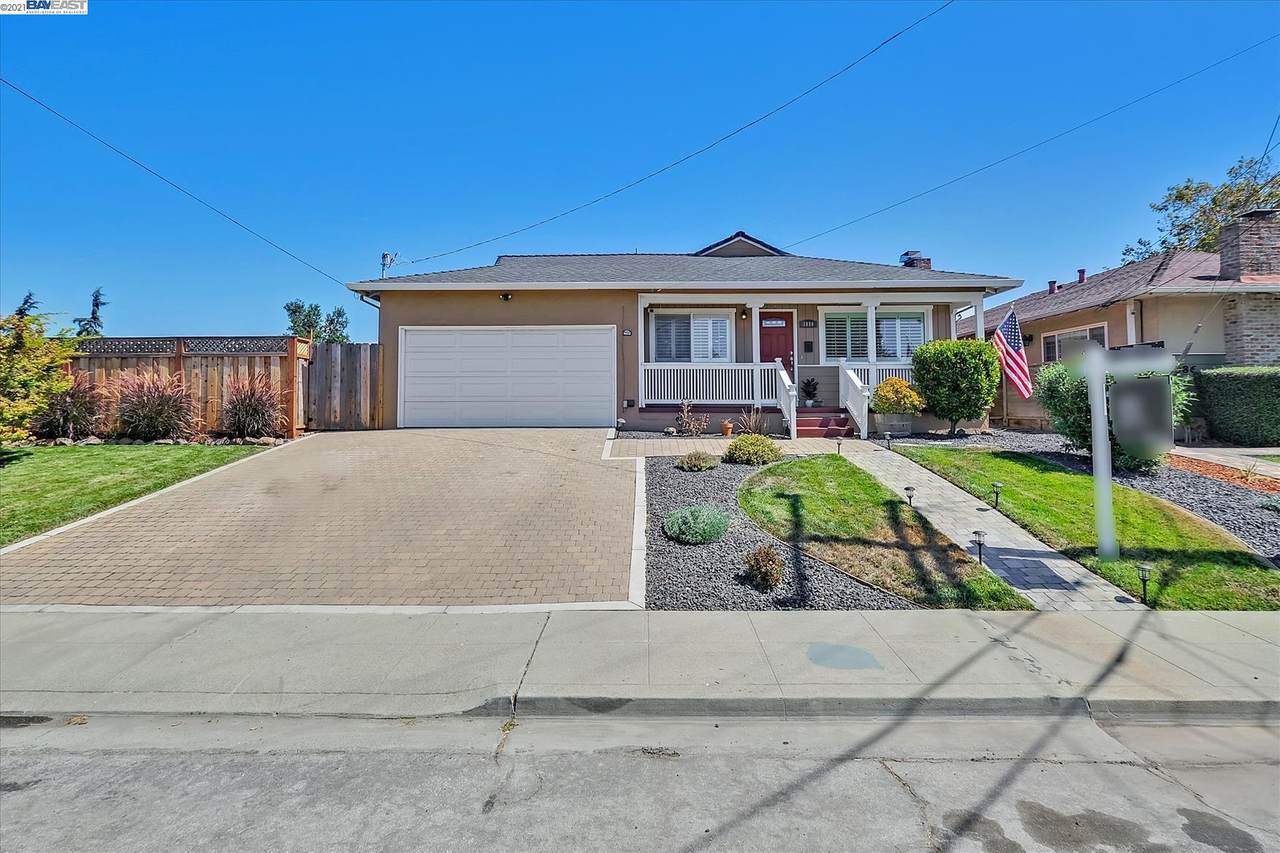 3080 Greenview Drive - Photo 1