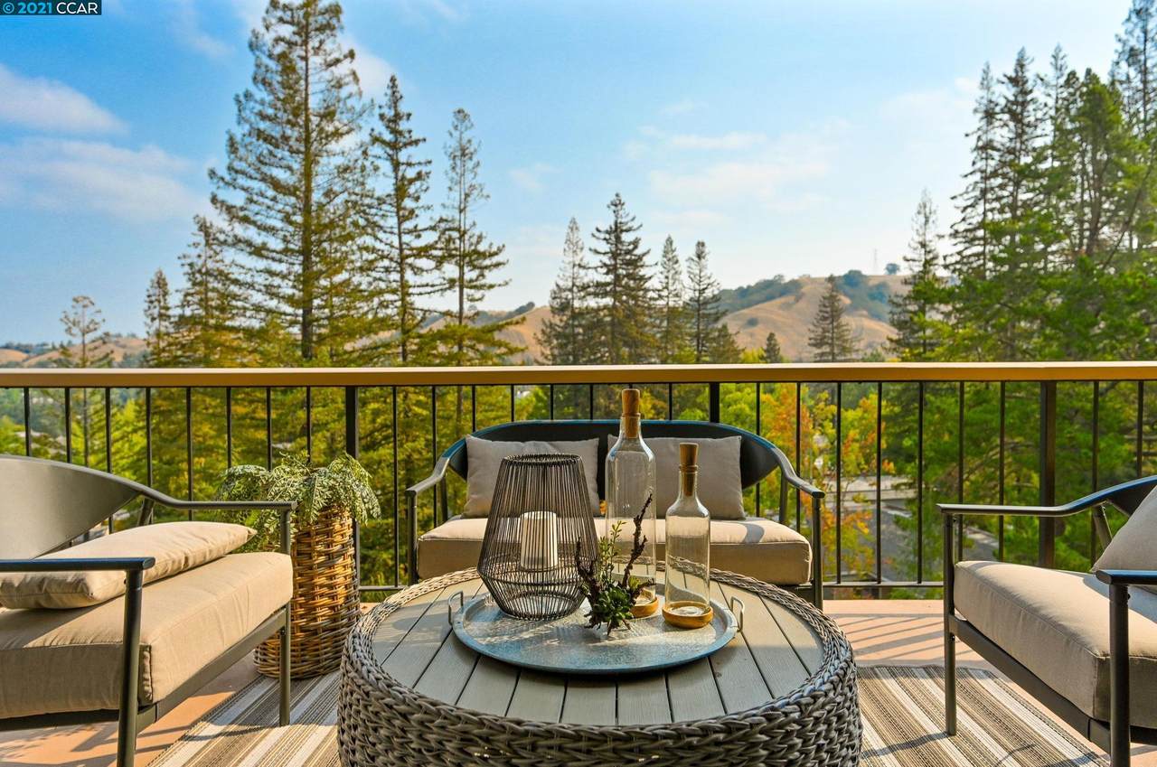 1575 Ptarmigan Dr 1B - Photo 1