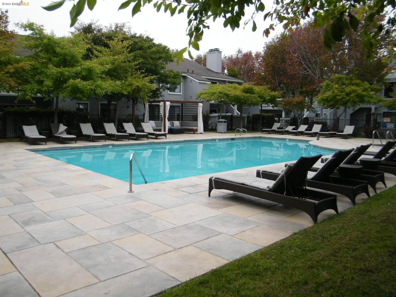 124 Schooner Ct - Photo 1