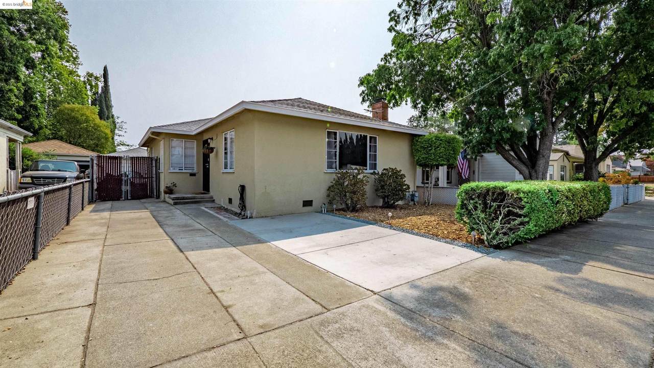 1011 D St - Photo 1