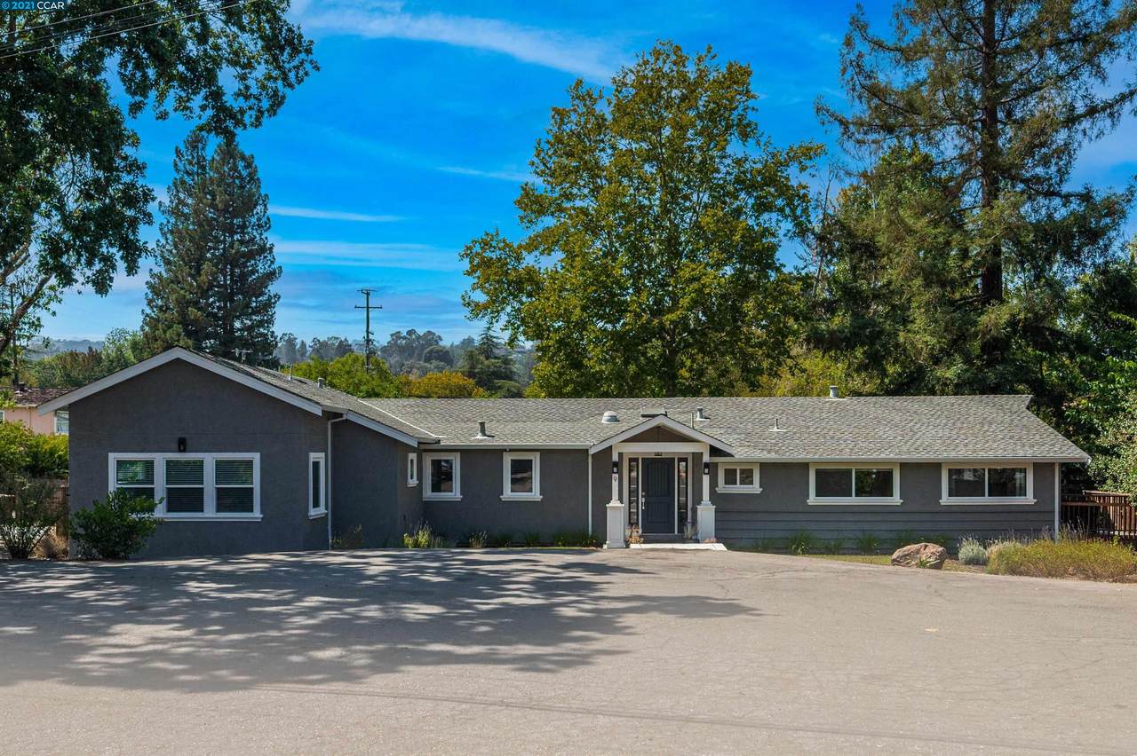 9 Fawn Creek Ct - Photo 1