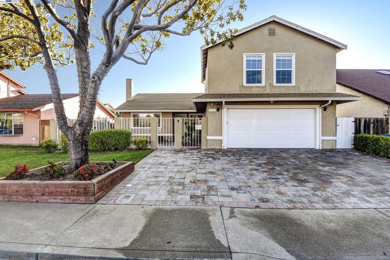 31345 San Andreas Drive - Photo 1