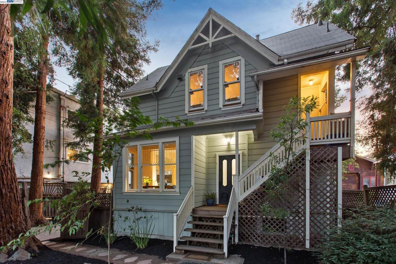 1622 Oxford Street - Photo 1