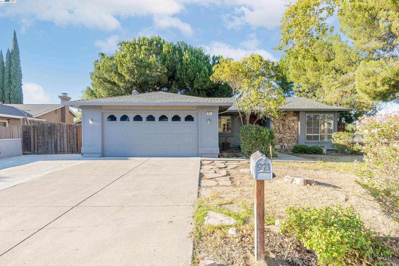 921 Basalt Way - Photo 1