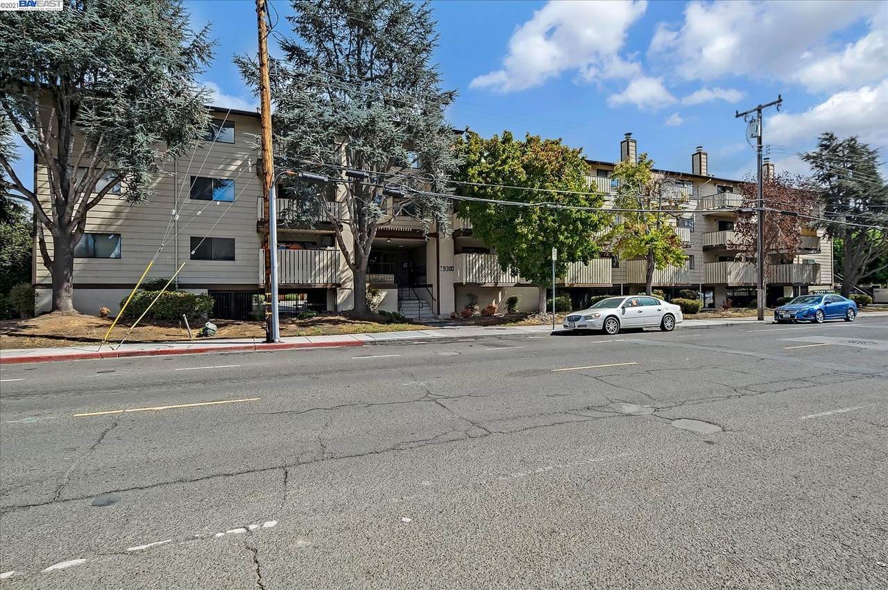 325 Valle Vista Ave 104 - Photo 1