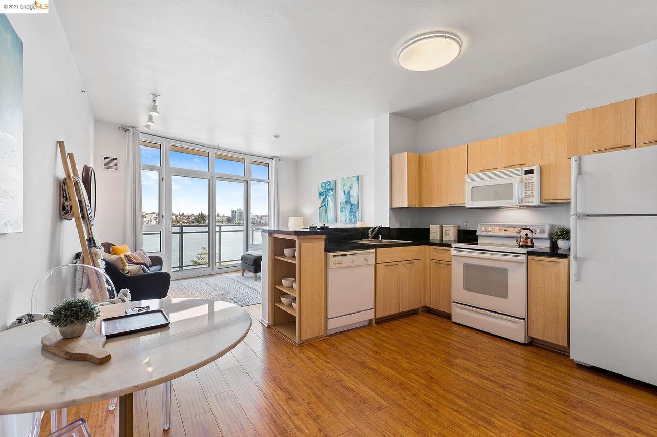 1 Lakeside Dr 318 - Photo 1