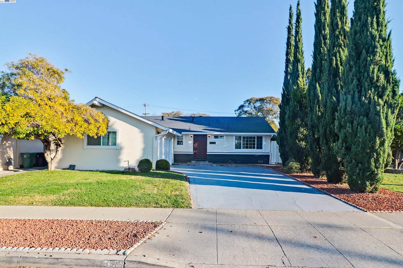 4196 Eggers Drive - Photo 1