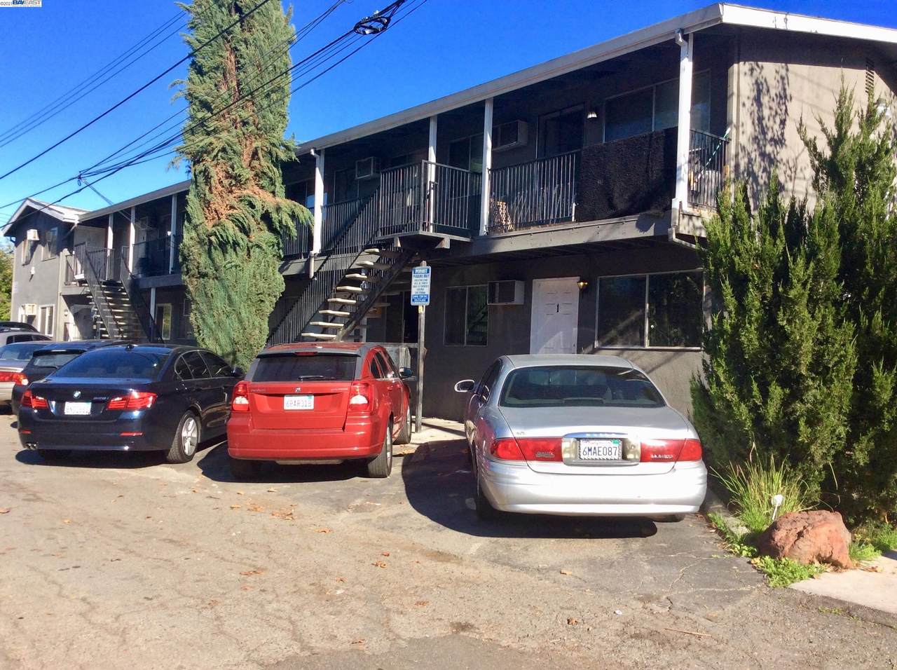 325 Barrette Avenue - Photo 1