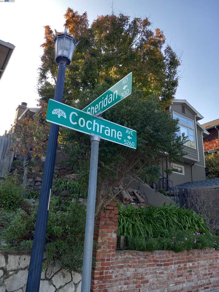 209 Sheridan Rd - Photo 1