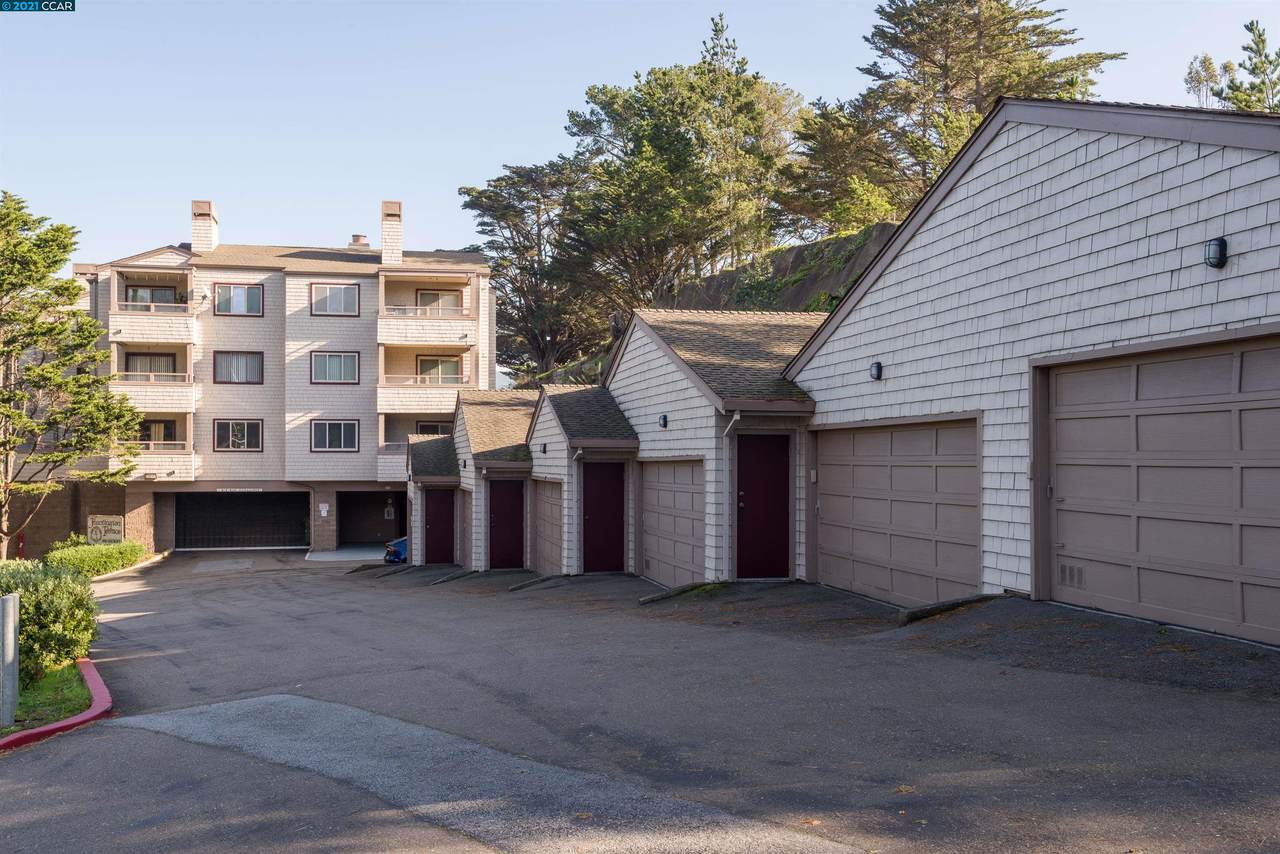 333 Hickey Blvd 105 - Photo 1