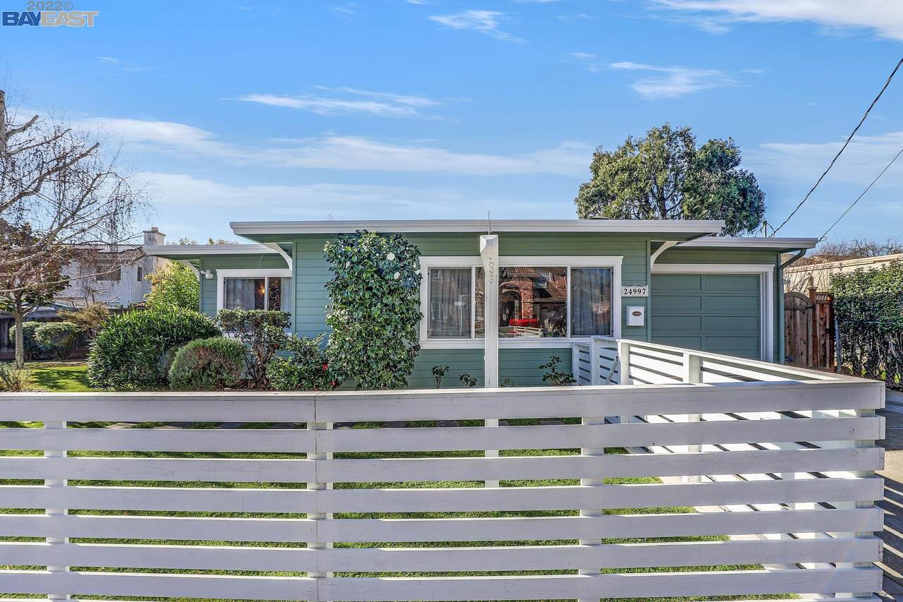 24997 Lucien Way - Photo 1