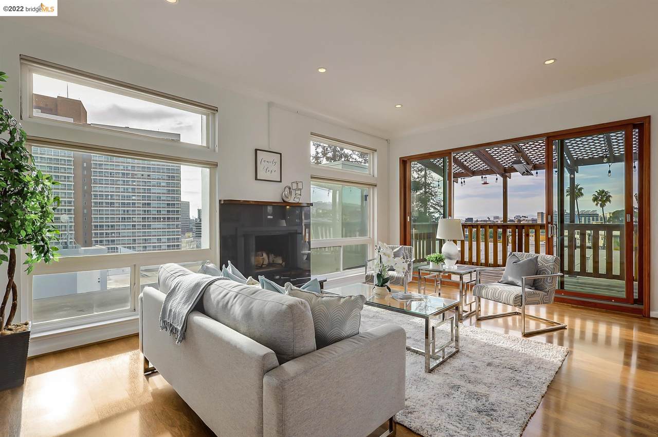 199 Montecito Ave 402 - Photo 1
