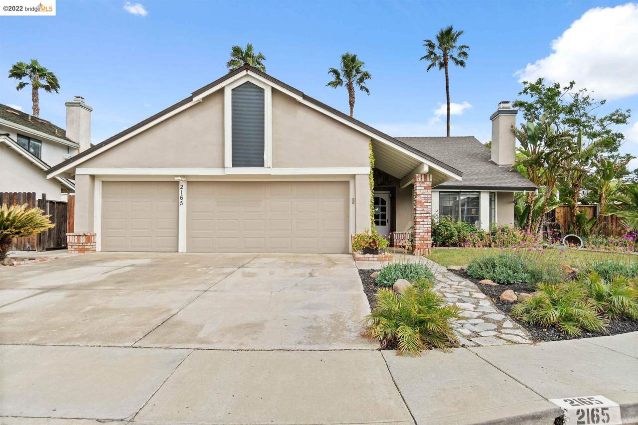 2165 Breaker Ct - Photo 1