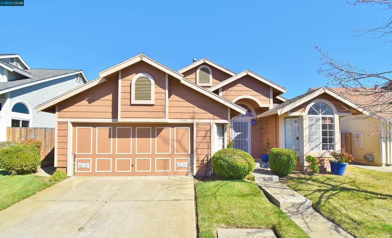 439 Longridge Dr - Photo 1