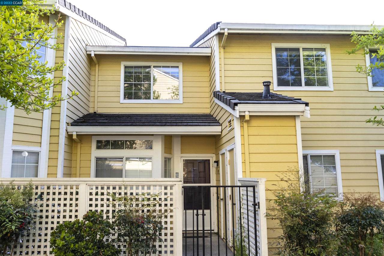 903 Waterford - Photo 1