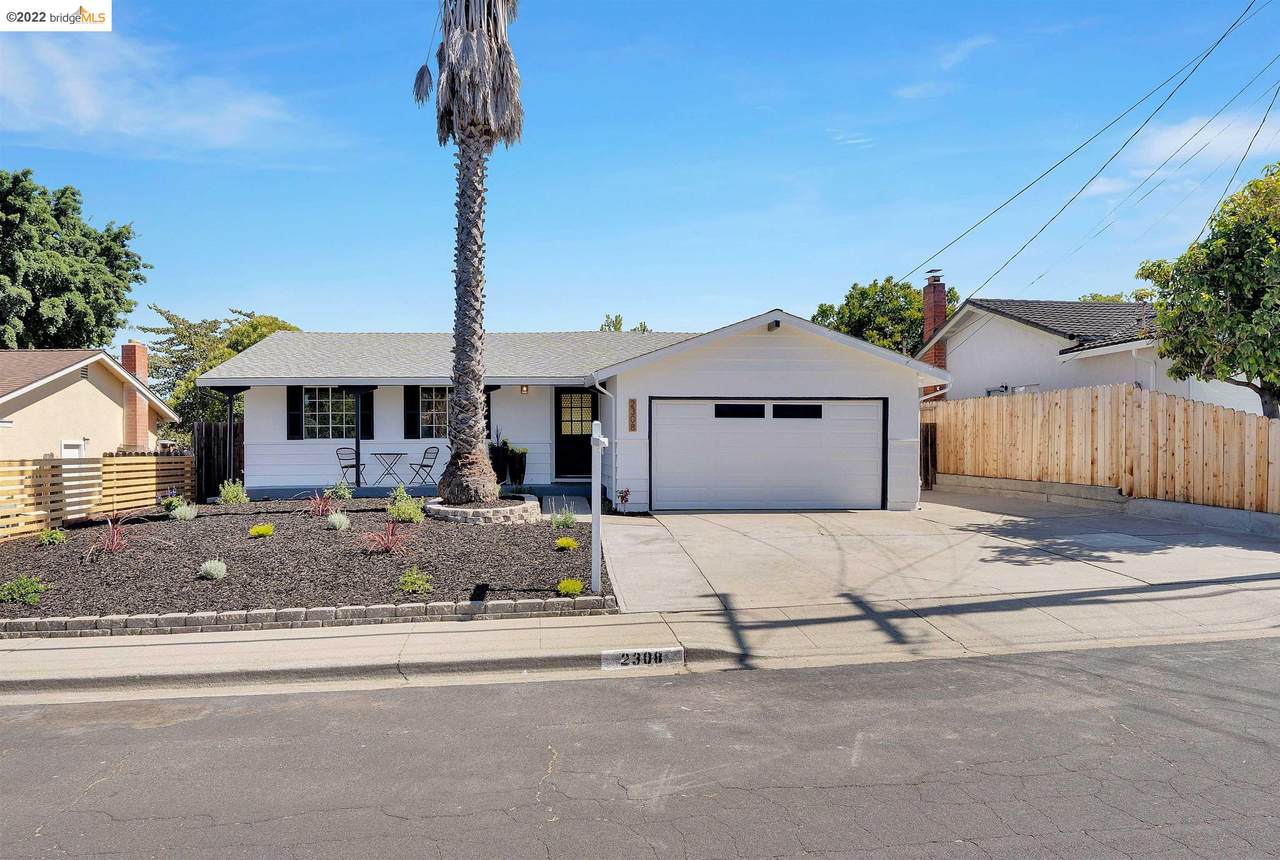 2308 Saint George Dr - Photo 1