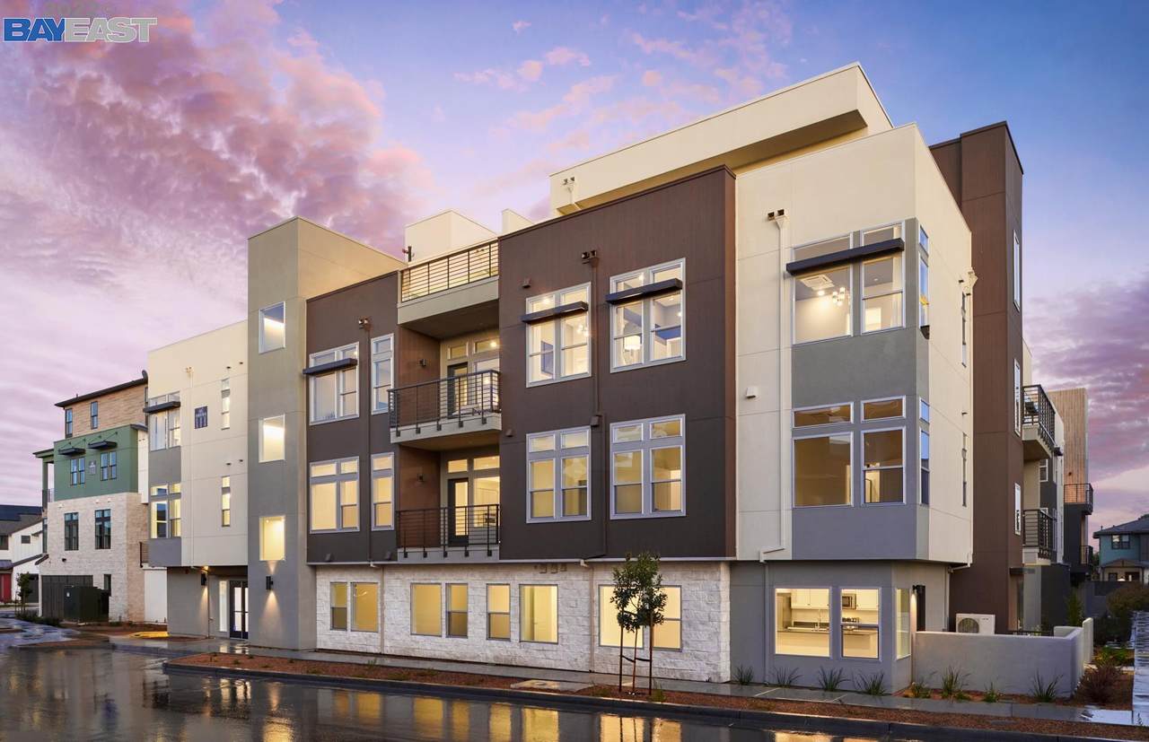 230 Waters Park Circle 201 - Photo 1