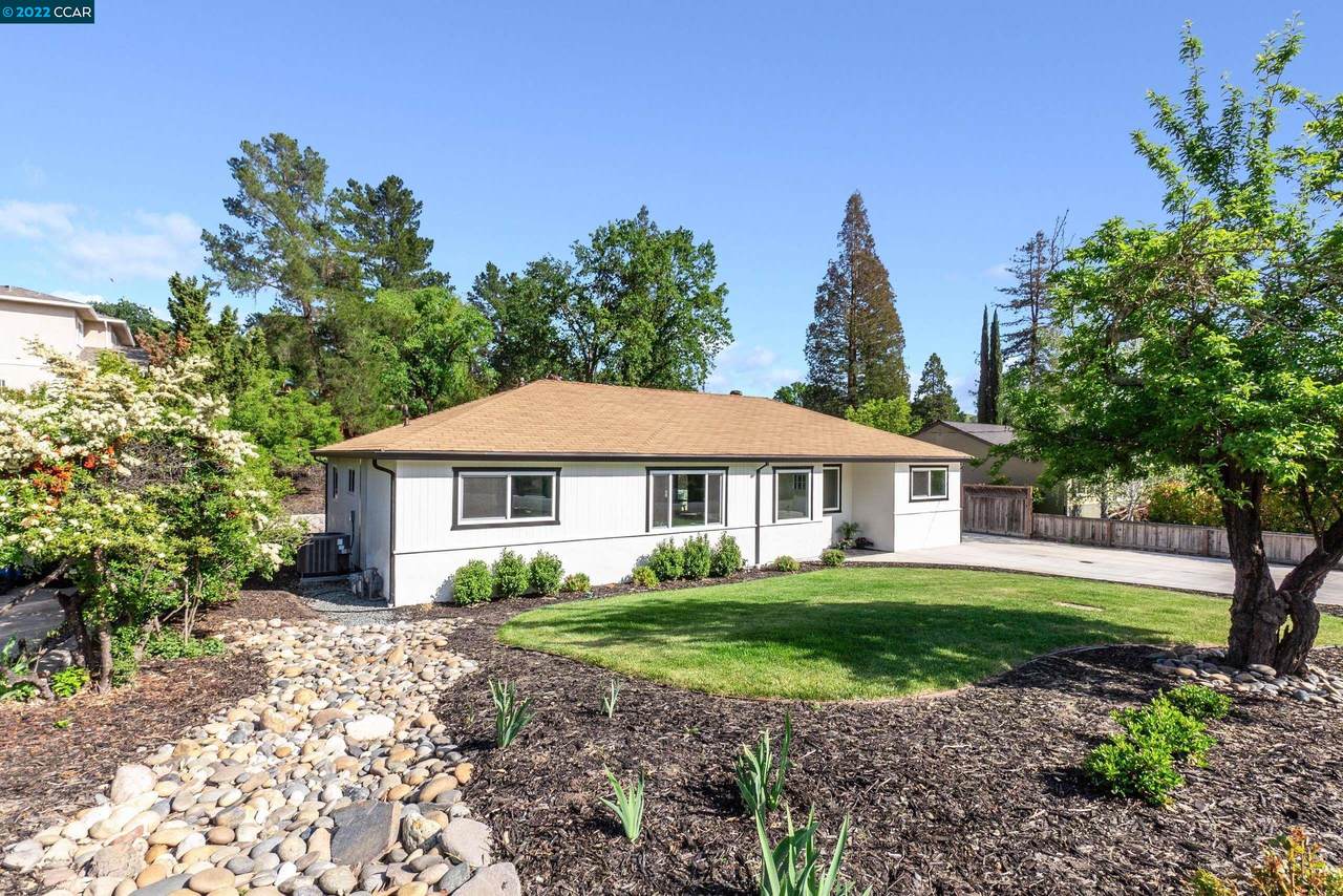 216 Valle Vista Dr - Photo 1