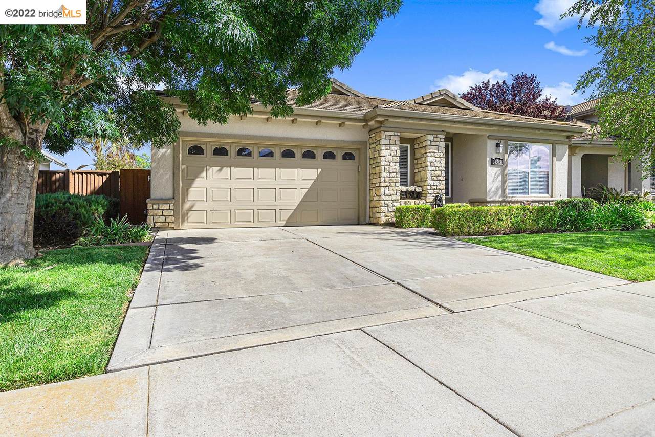 344 Oroville Ct - Photo 1