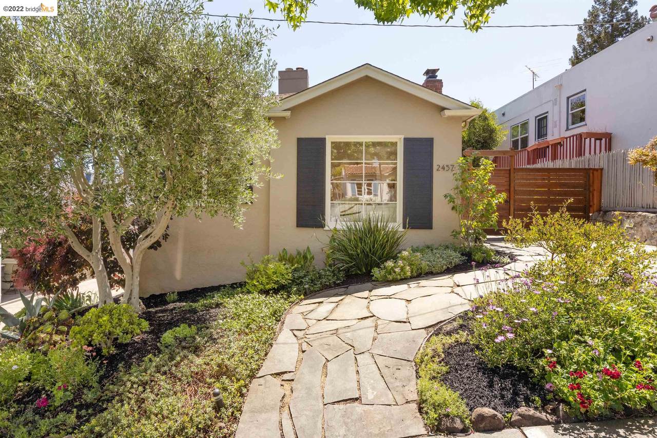 2457 Carmel St - Photo 1