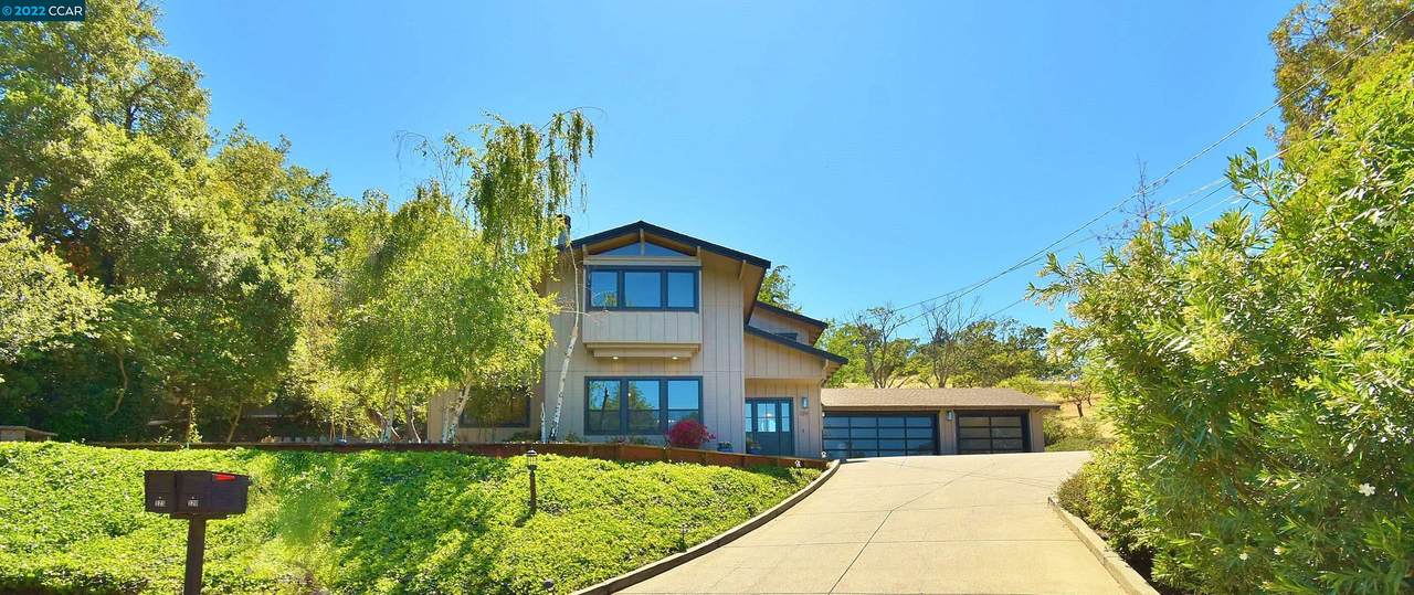 120 Montecito Crescent - Photo 1