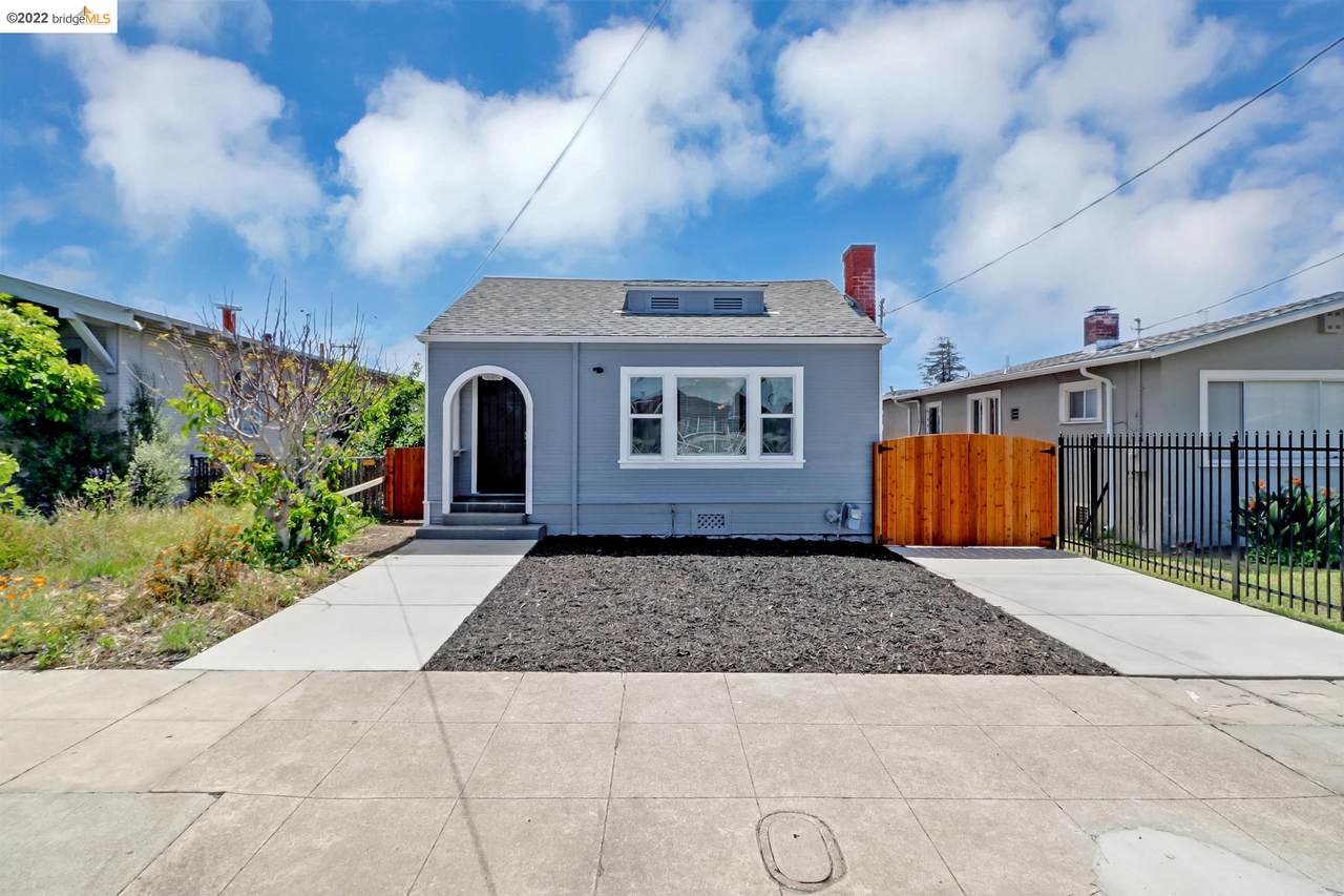 2530 62nd Ave - Photo 1