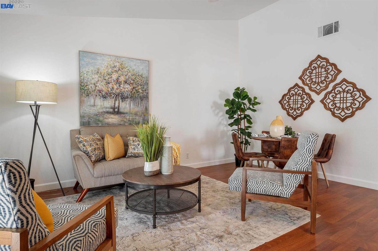 4524 Melody Dr C - Photo 1