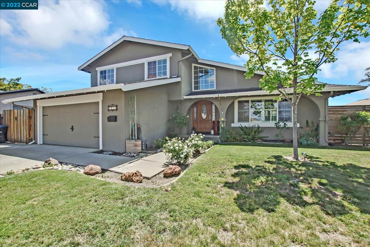 4164 Suffolk Way - Photo 1