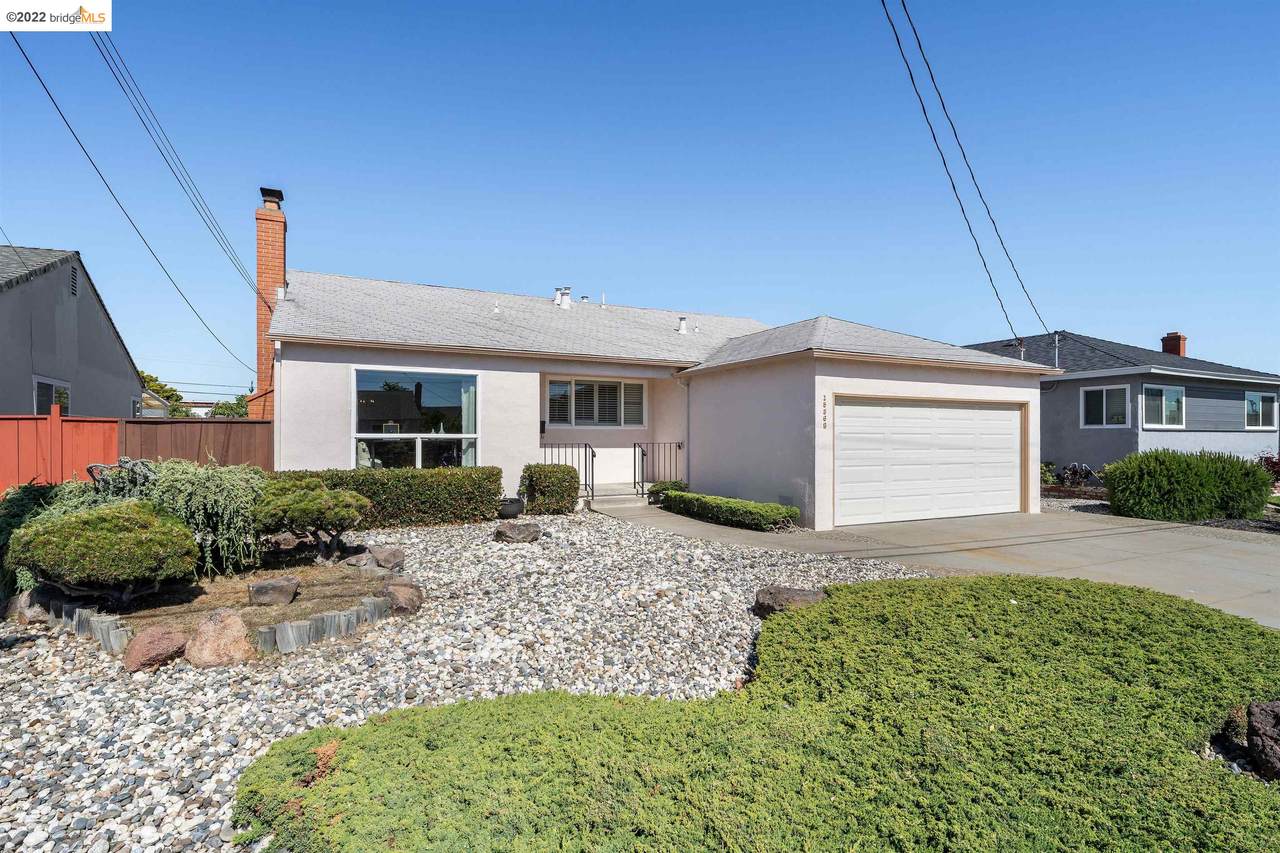 15368 Ruggles - Photo 1