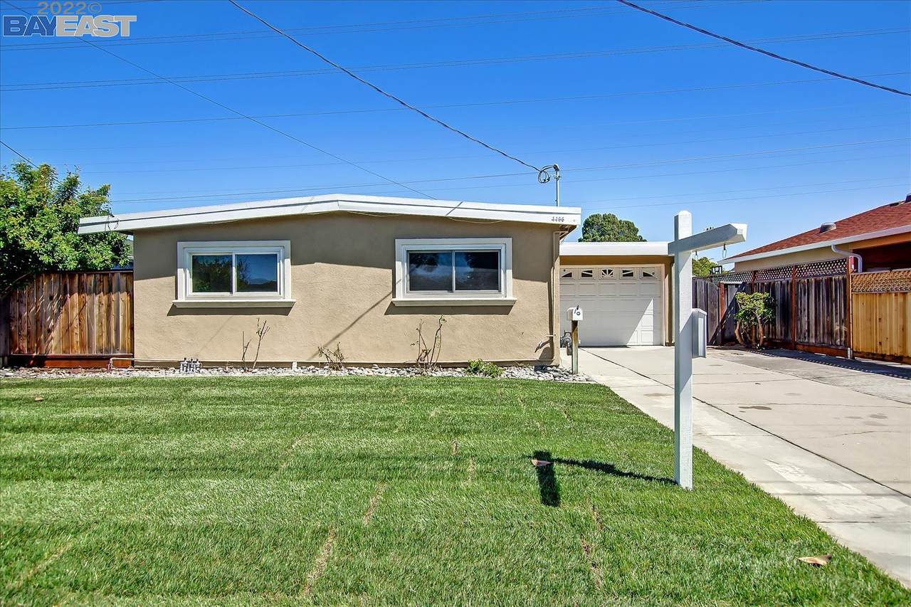 4466 Ladner St - Photo 1