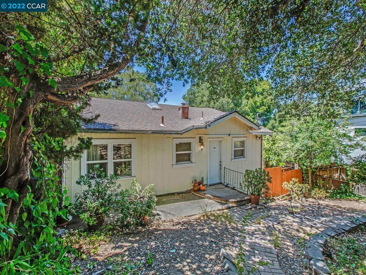 1939 Clemens Rd - Photo 1